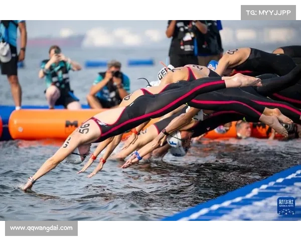 女子冲刺赛背后的坚持与荣耀展现力量与梦想的赛场传奇