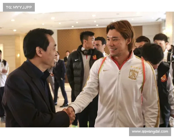 如何及时关注菲奥利奇加盟动态及相关转会新闻的途径与方法 如何及时关注菲奥利奇加盟动态及相关转会新闻的途径与方法